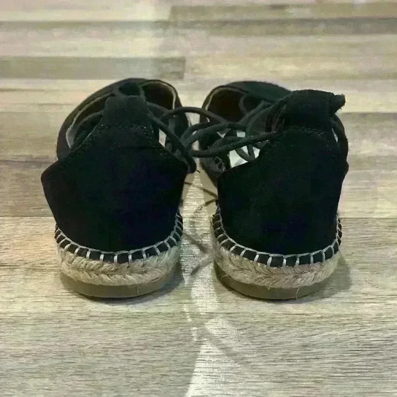 Lace up woven flats! Size 7 Mossimo Supply Co. color Black tried on never worn - Picture 4 of 4